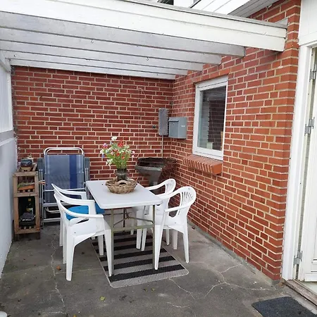 3 Person In Grasten Dalsgård